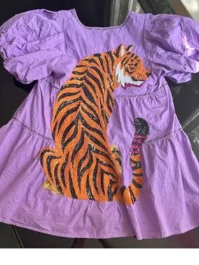 Queen of sparkles Lavender Puff Sleeve Top with sequin Tiger